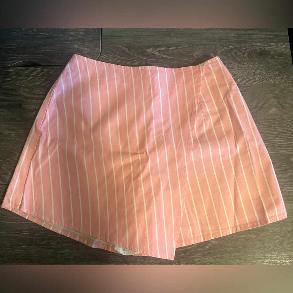 Lovers + Friends Striped Skort